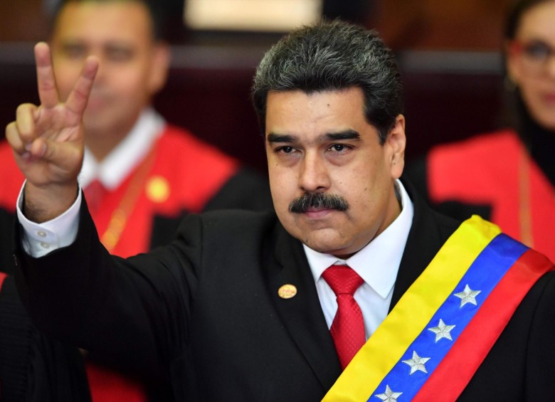 Maduro inicia nuevo gobierno pese a rechazo internacional