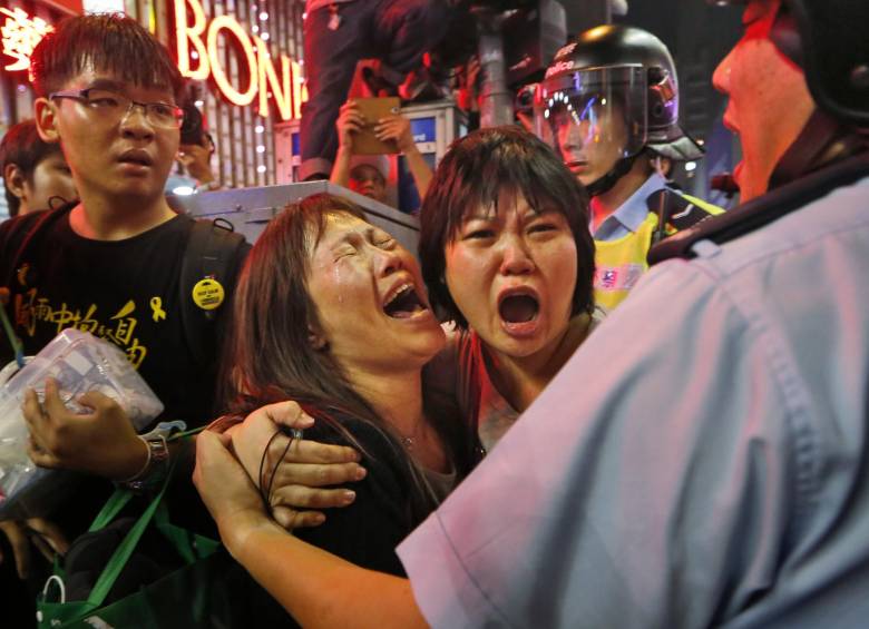 El desalojo frustró a protestantes que exigen reformas. FOTO afp