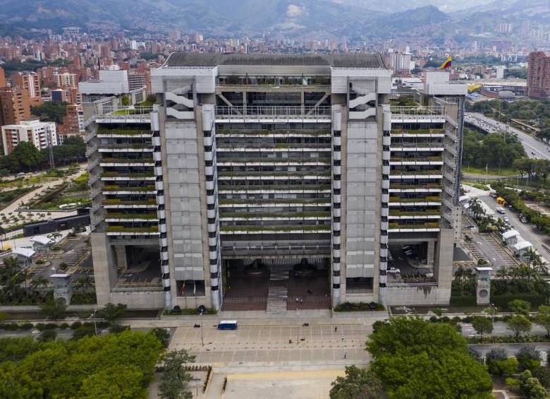 Edificio Inteligente, sede principal de EPM. FOTO: MANUEL SALDARRIAGA