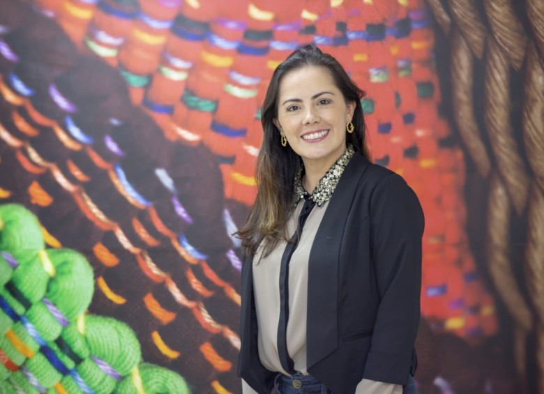 Ana María Sánchez es la directora de De mis manos, entidad que lanzó el directorio para emprendedores con ventas entre 50.000 pesos y 50 millones de pesos mensuales. FOTO cortesía