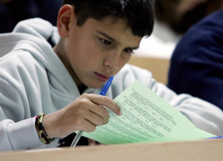 La idea es llevar la plataforma a los estudiantes de grado 11. El alcance está por definirse. FOTO archivo 
