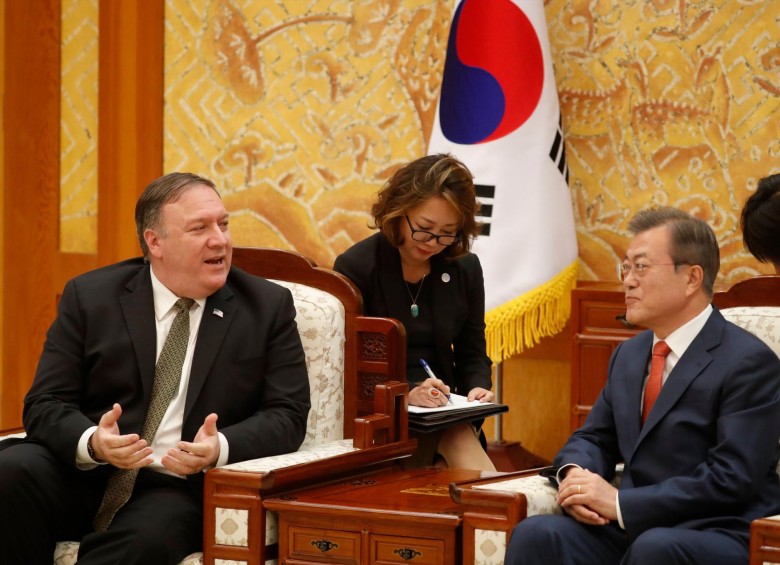 El secretario de Estado de EEUU, Mike Pompeo en su visita a Seúl. Foto: AFP