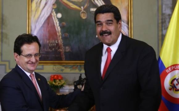 Colombia trasladó a su embajador en Venezuela y no nombrará uno nuevo, por ahora