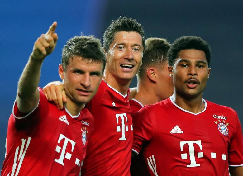 Con goles de Serge Gnabry en dos ocasiones y otro más de Robert Lewandowski, el Bayern venció a Lyon y es el finalista de la Champions. FOTO EFE