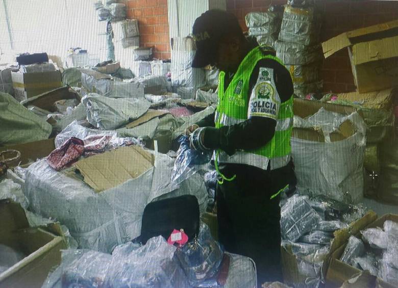 La Policía Fiscal y Aduanera en lo corrido de este año ha aprehendido mercancía de contrabando avaluada en más de 60.000 millones de pesos. CORTESÍA POLFA