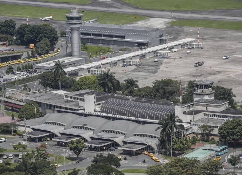 Panorámica del Aeropuerto Olaya Herrera. FOTO: Róbinson Sáenz. 