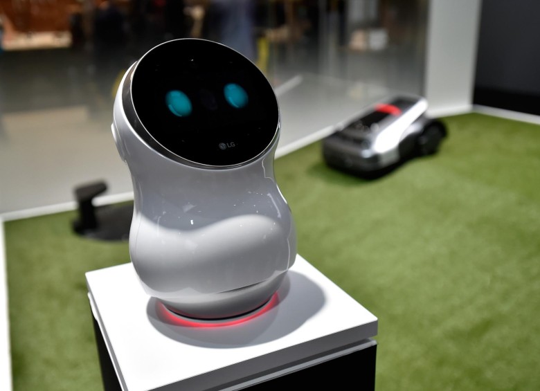 Este es CLOi, el robot de LG que no quiso responder preguntas. 