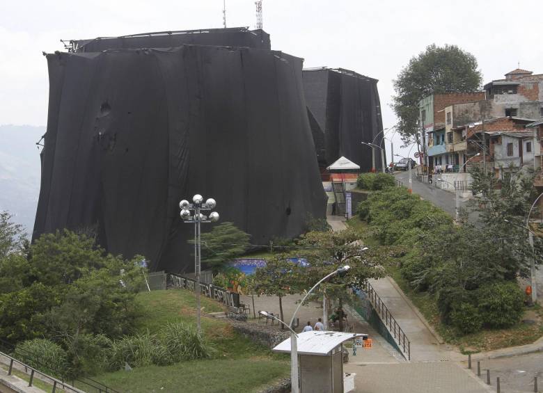 La fachada deberá restaurada en febrero de 2015. FOTO: ROBINSON SÁENZ