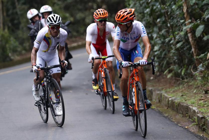 Aplausos para Sergio Henao, el colombiano que puso a vibrar ayer a todo el país. FOTO AP