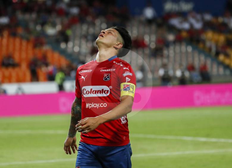 Desde hoy el conjunto escarlata quiere cambiar el rumbo en la Liga Águila-2 con una victoria sobre Patriotas. El delantero Germán Cano pretende colaborar con sus goles. FOTO robinson sáenz 