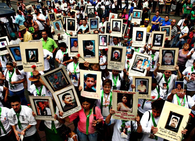 Las mujeres han llevado la peor parte en el conflicto según informes oficiales. FOTO henry agudelo