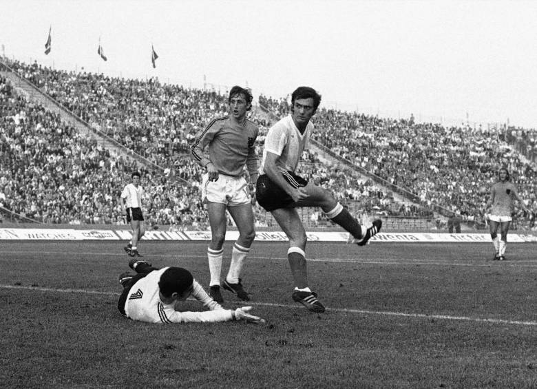 Perfumo fue jugador de Racing Club, River Plate y del seleccionado argentino y dos veces mundialista (Inglaterra 1966 y Alemania 1974). FOTO AP