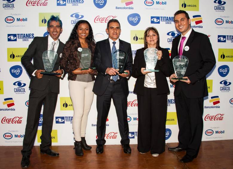 Los Titanes Wílber Honorio Muñoz, Diana María Arce, Yeudiel Vargas, María Lyriam Rivera y Bobby Gordon.