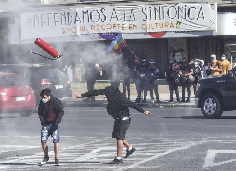 Las protestas se presentaron en la Plaza Italia, en Santiago de Chile. FOTO AFP
