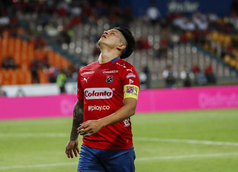 Desde hoy el conjunto escarlata quiere cambiar el rumbo en la Liga Águila-2 con una victoria sobre Patriotas. El delantero Germán Cano pretende colaborar con sus goles. FOTO robinson sáenz 