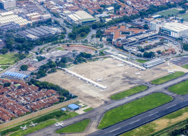 Aeropuerto Olaya Herrera de Medellín. FOTO JUAN ANTONIO SÁNCHEZ