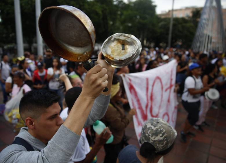 ONGs piden al Gobierno colombiano iniciar diálogo ante protestas sociales. Foto: EFE.