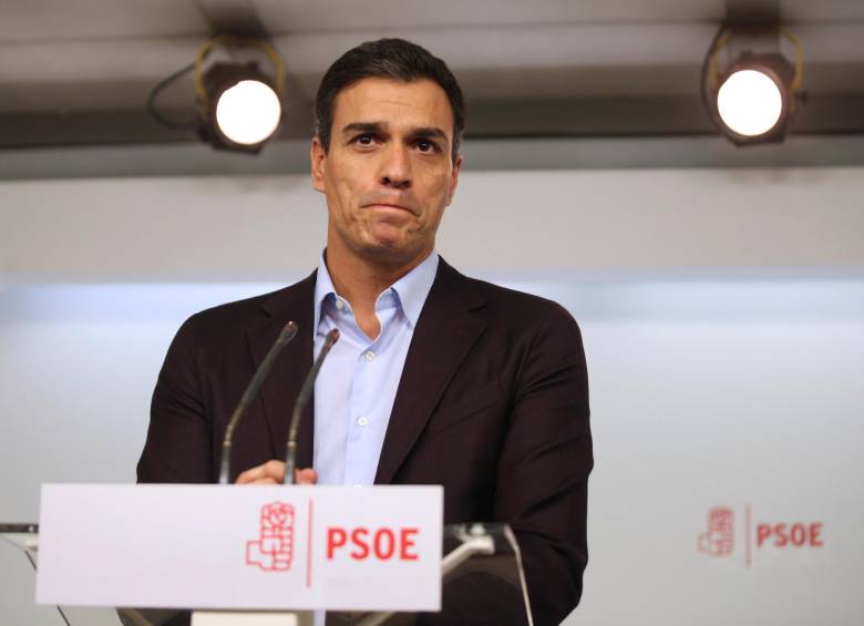 En la rueda de prensa en la que anunció su dimisión, Sánchez agradeció el acompañamiento de los medios de comunicación: “habéis cumplido con vuestro trabajo y profesionalismo”. FOTO Reuters