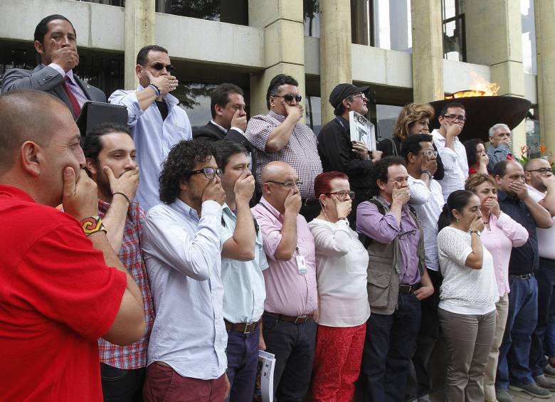 Asociaciones de periodistas analizaron la situación de los protegidos: se mantiene la vulnerabilidad. FOTO: ROBINSON SÁENZ VARGAS