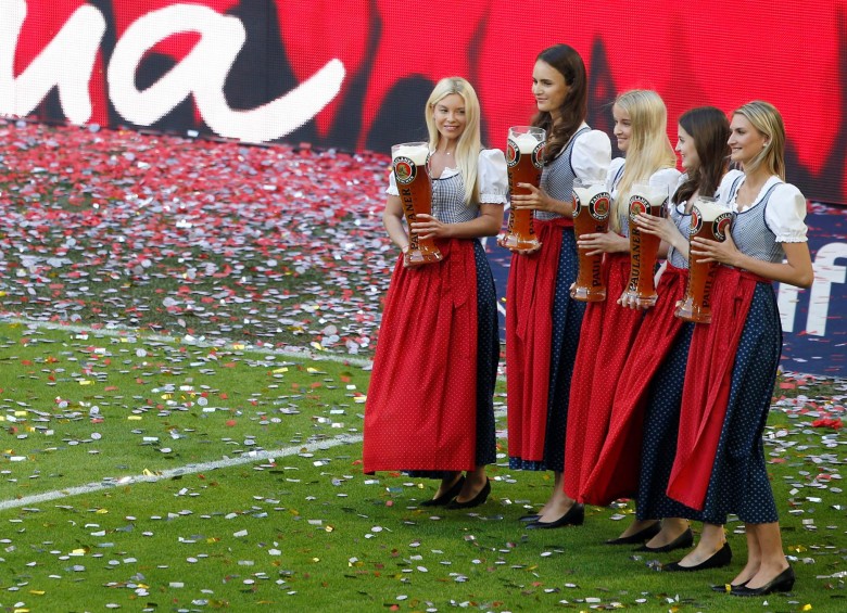 James celebra el título de la Bundesliga con el Bayern