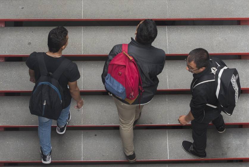 Según los especialistas, hay que prestarle atención a ese 6,3% de deserción pues, aunque es una buena noticia en épocas de pandemia, puede ser significativo a futuro. FOTO Donaldo Zuluaga
