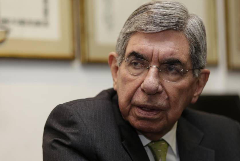 El Premio Nobel de Paz, Óscar Arias. FOTO Archivo Colprensa
