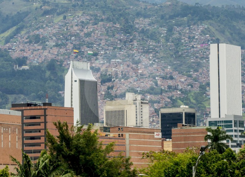 Panorámica del sector de la comuna 8, de Medellín. FOTO JUAN ANTONIO SÁNCHEZ