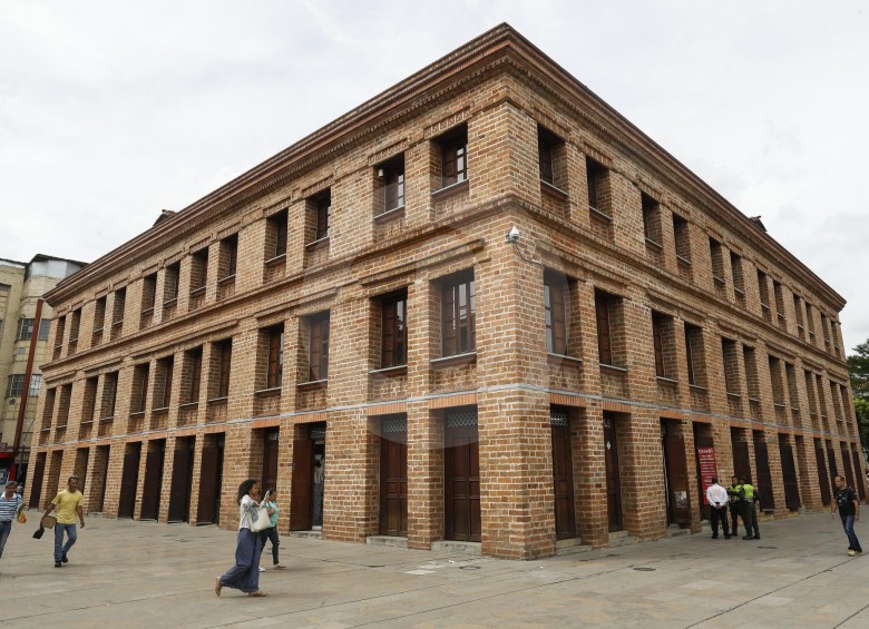 El edificio Vásquez, San Juan con Carabobo, es el mejor ejemplo de conservación patrimonial en Medellín.