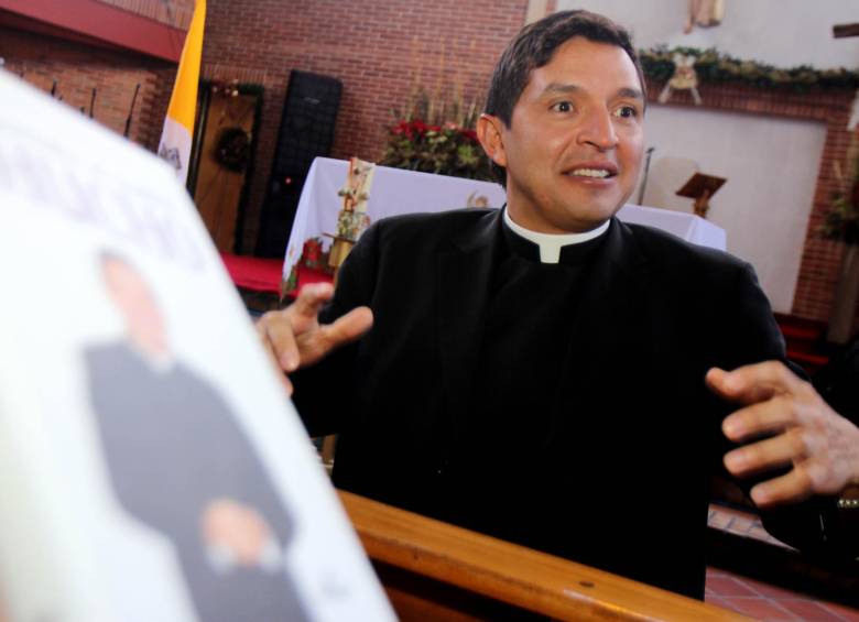 El padre Chucho ni la Diócesis se han referido a esta decisión. FOTO COLPRENSA
