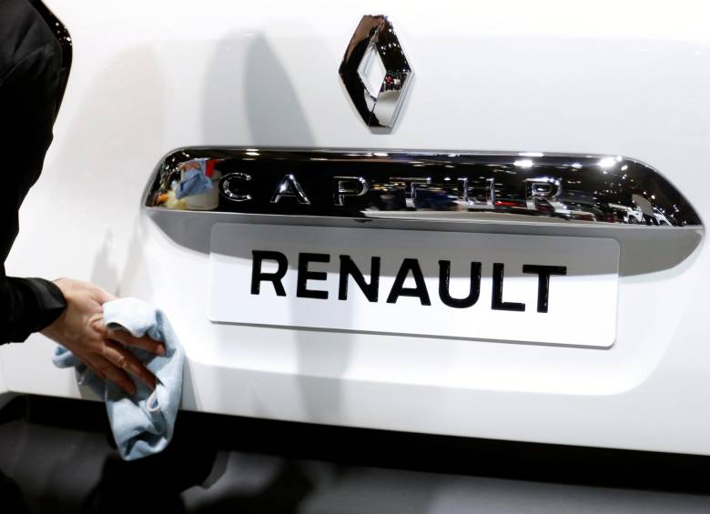 El precio de las acciones de Renault cayeron ayer 2,89 % en la Bolsa de París, tras saberse de la investigación. FOTO REUTERS