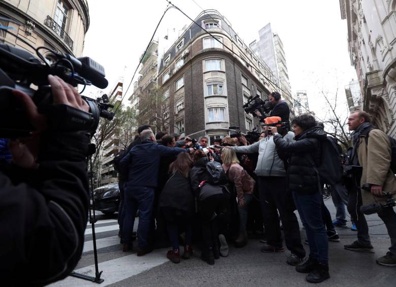 Así fue el allanamiento a Cristina Fernández, expresidenta de Argentina 