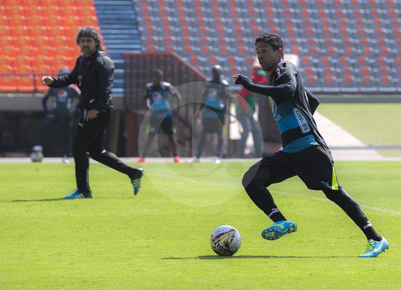 El Medellín llevó 18 jugadores para el duelo de esta noche ante Once Caldas en el Palogrande, de Manizales. FOTO juan antonio sánchez