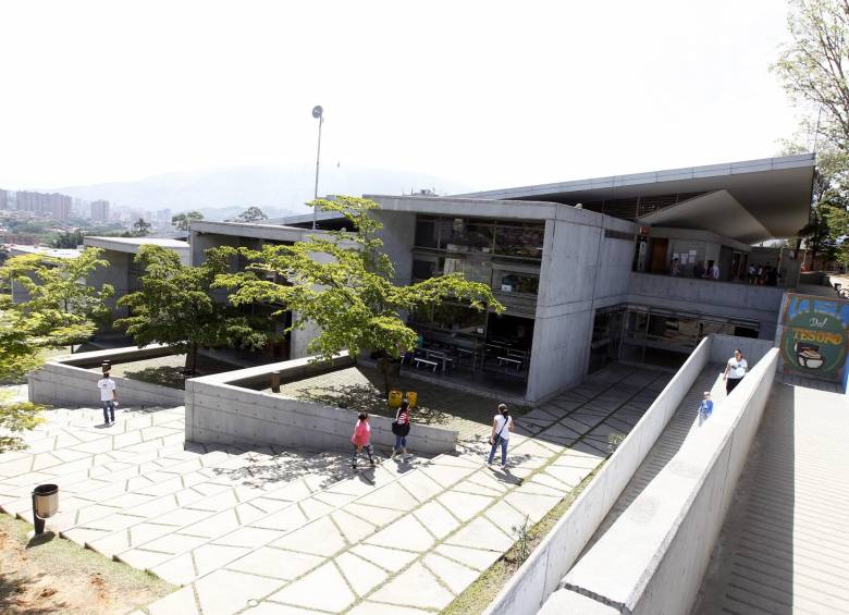 TEDx Comuna 13 será en el auditorio de la Biblioteca San Javier. FOTO Jaime Pérez