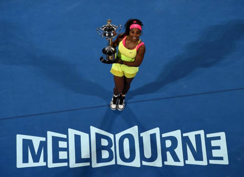 Serena Williams venció en dos sets a la rusa Maria Sharapova. FOTO AFP
