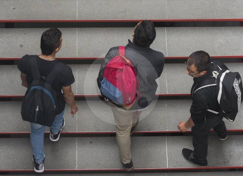Según los especialistas, hay que prestarle atención a ese 6,3% de deserción pues, aunque es una buena noticia en épocas de pandemia, puede ser significativo a futuro. FOTO Donaldo Zuluaga
