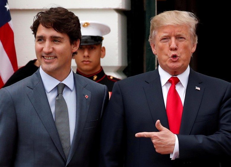 Justin Trudeau, primer ministro de Canadá, y Donald Trump, presidente de Estados Unidos. FOTO: REUTERS 