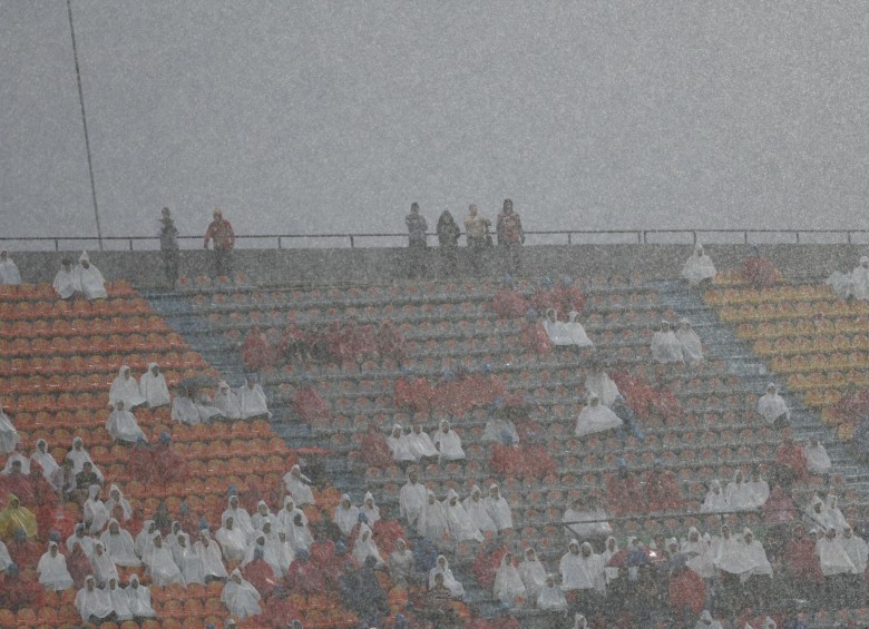 Tras el diluvio, DIM se acordó de ganar en casa