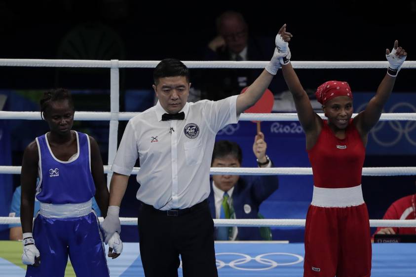Ingrit Valencia se clasificó a las semifinales del boxeo femenino, en las que se aseguró la medalla de bronce y ahora peleará por alcanzar la presea de oro. FOTO COLPRENSA