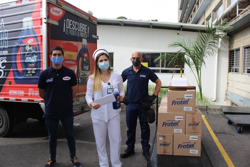 Frotex realizó una donación para beneficiar a cerca de 400 médicos y sus familias en Medellín. Foto cortesía Frotex 