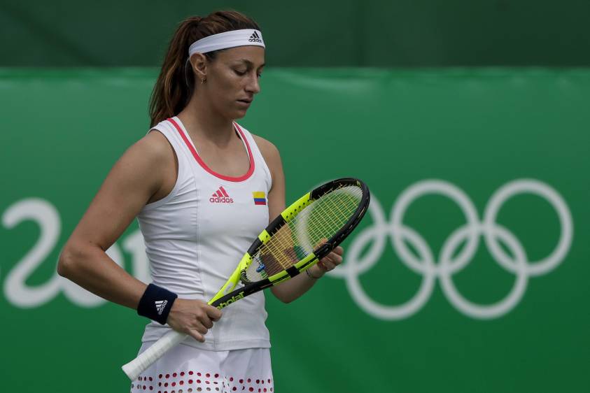 Mariana Duque puso en aprietos a la #2 del mundo y estuvo cerca de vencerla en el segundo set. FOTO COLPRENSA