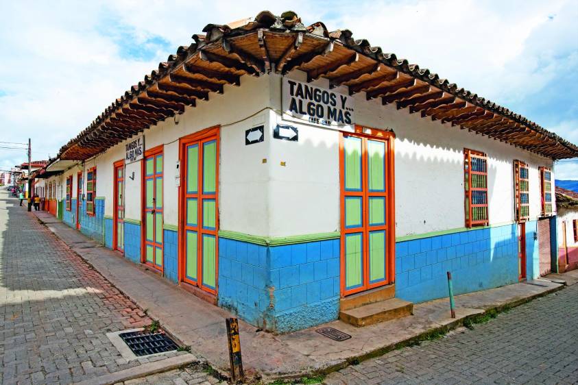 Pueblos turísticos de Antioquia resisten la sequía de visitantes
