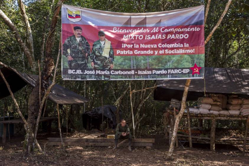 El jefe de las Farc explicó que esta reunión, con más de 300 guerrilleros como asistentes, será la última para dejar las armas y transformarse en un movimiento político. FOTO ESTEBAN VANEGAS