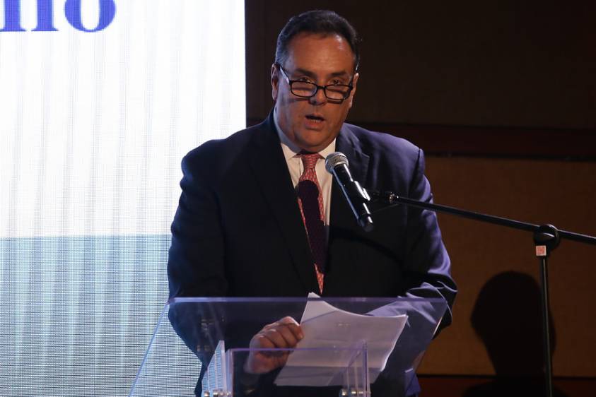 La asamblea de accionistas de Grupo Argos decidió pagar un dividendo de $376 por acción, lo que representa un incremento superior en 3,5 % a la inflación del 2019, destacó Jorge Mario Velázques, presidente de la holding de infgraestructura. Foto Colprensa