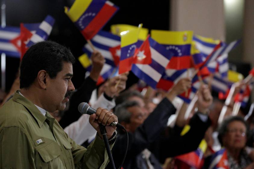 El Gobierno venezolano decretó el pasado sábado tres días de duelo nacional “para honrar la memoria y el legado eterno” del expresidente cubano. FOTO REUTERS 