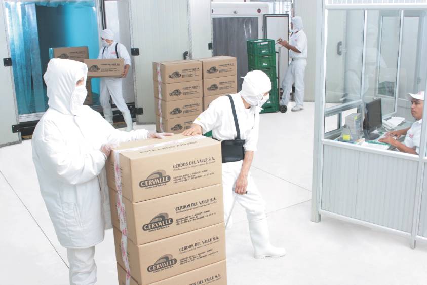 Porcicultores se suman a ayudar con más de 180.000 libras de carne para familias afectadas por emergencia sanitaria. Foto Cortesía Porkcolombia
