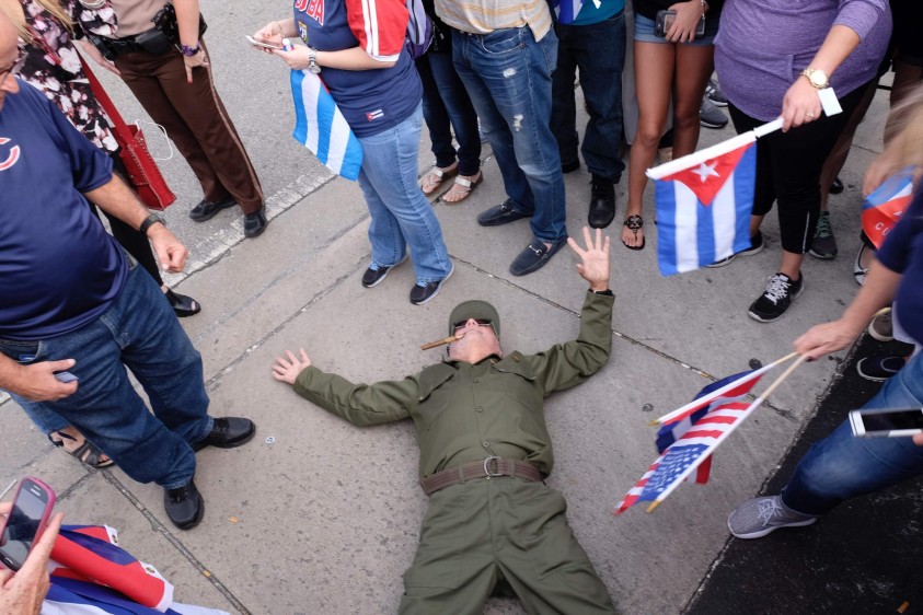 Algunos exiliados eran leales al antecesor de Fidel, Fulgencio Batista, y otros simplemente esperaban que derrocaran a Castro. FOTO AFP