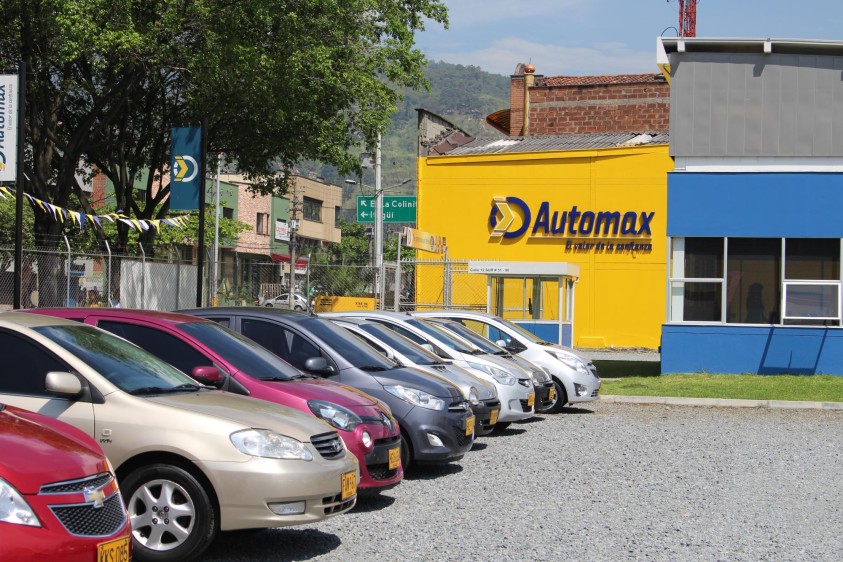 Con un parque de más de 150 vehículos, el concesionario de usados de Automax sigue fortaleciendo su presencia en la ciudad. Ahora está en Oviedo, en el local 23-43.