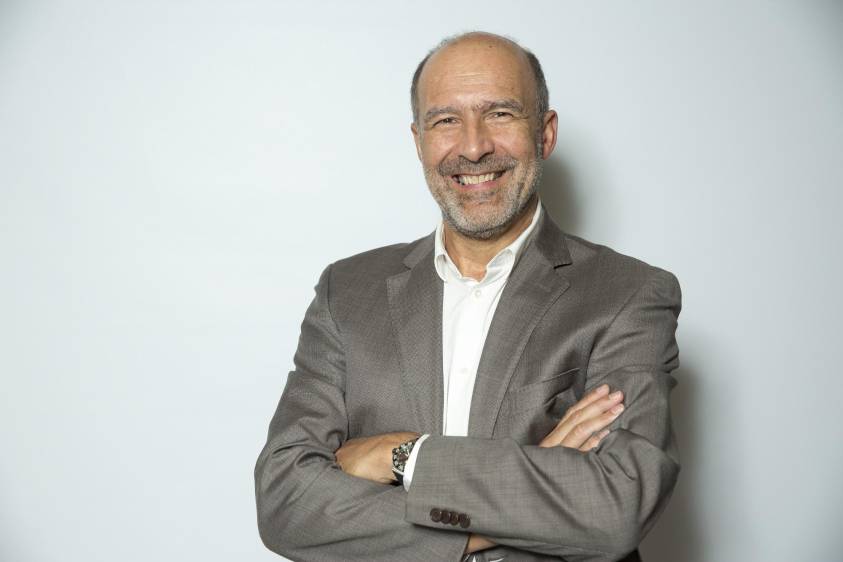 Bernardo Vargas, presidente de ISA, dijo que con los recursos se apoyarán necesidades del país como la masificación de pruebas diagnósticas para identificar a los contagiados por covid-19 . Foto Edwin Bustamante