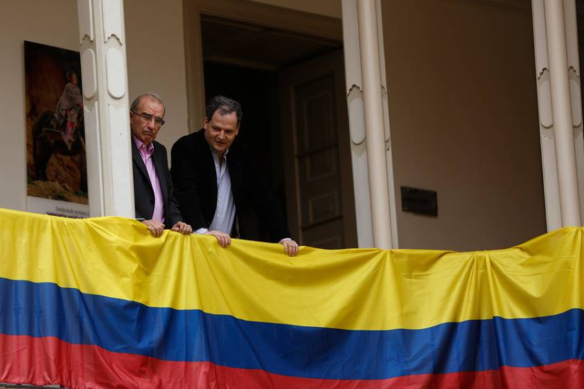 Los negociadores de paz del Gobierno se reúnen a esta hora con los representantes del ‘No’ en el Ministerio de Interior. FOTO Colprensa