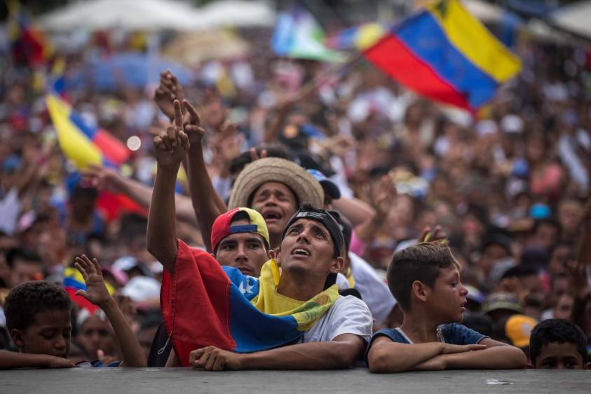 Según datos de Migración Colombia al país han ingresado cerca de un millón de venezolanos por cuenta de la crisis. El Sena informó que ha logrado ayudar a conseguir empleo a unos 1.600 aspirantes. FOTO efe